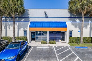 Plus de détails pour 6601 Lyons Rd, Coconut Creek, FL - Industriel/Logistique à louer