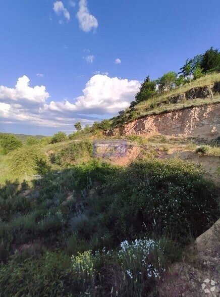 Terrain dans Horche, Guadalajara à vendre - Photo principale – Image 1 sur 9
