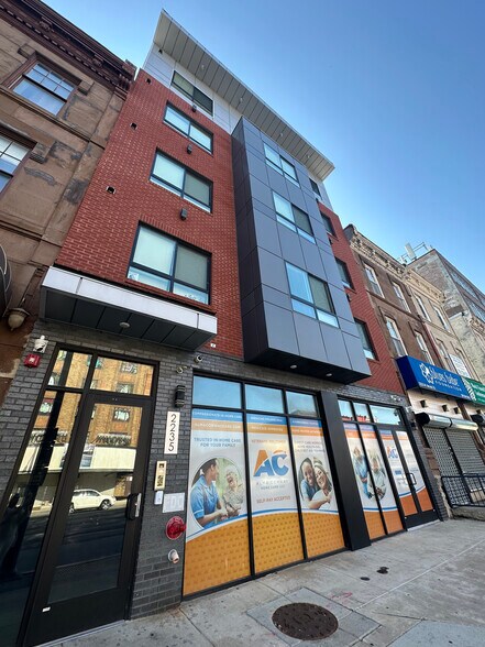 2235-2237 N Broad St, Philadelphia, PA à louer - Photo de l’immeuble – Image 3 sur 4