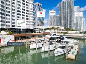 Brickell Bay Boardwalk | Waterfront Retail - immobilier d'entreprise