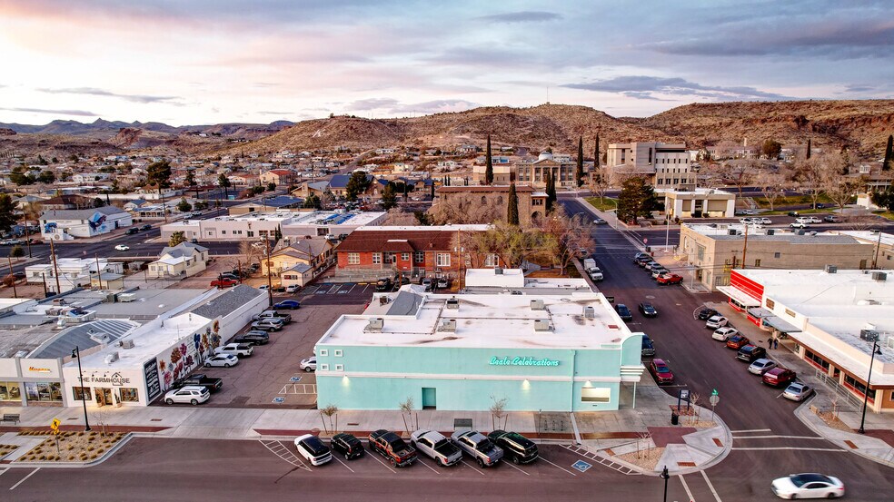 319 Beale St, Kingman, AZ à vendre - Photo principale – Image 1 sur 15