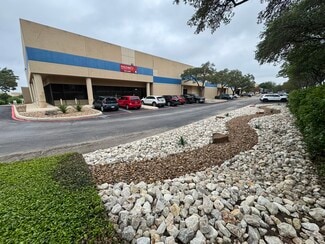 Plus de détails pour 6001-6035 Randolph Blvd, San Antonio, TX - Local d'activités, Industriel/Logistique à louer