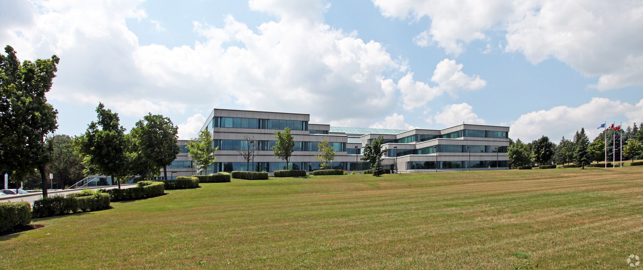 2300 Meadowvale Blvd, Mississauga, ON à louer Photo principale– Image 1 sur 6