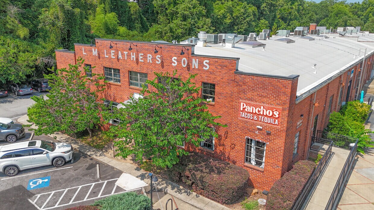 675 Pulaski St, Athens, GA à louer Photo de l’immeuble– Image 1 sur 39