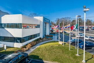 Plus de détails pour 775 Park Ave, Huntington, NY - Bureau/Médical à louer