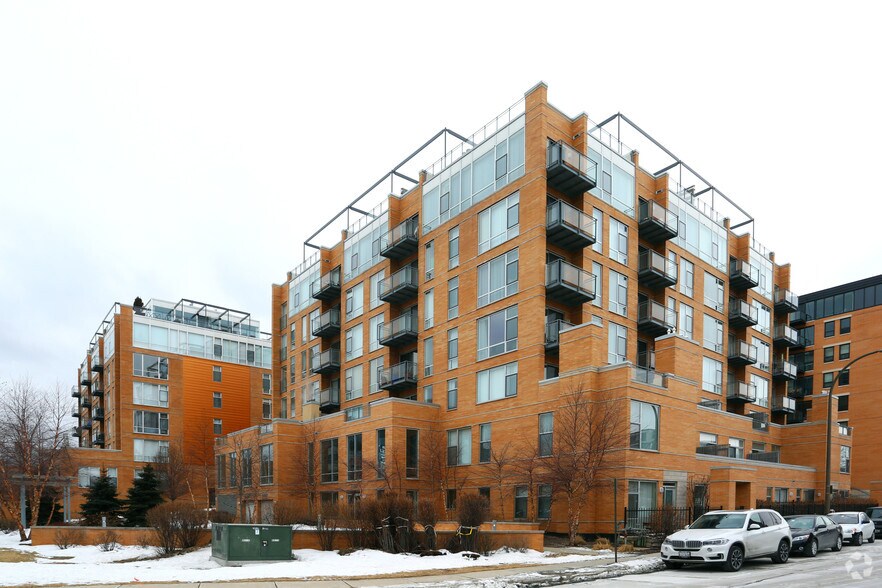 1720-1740 Oak Ave, Evanston, IL à vendre - Photo de l’immeuble – Image 3 sur 48