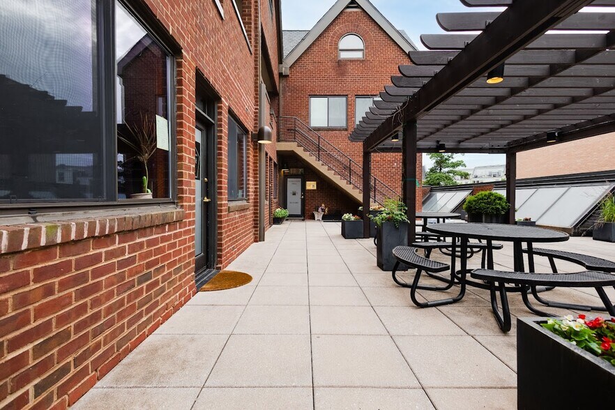 4400 MacArthur Blvd NW, Washington, DC à vendre - Photo de l’immeuble – Image 3 sur 73