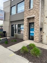 6252 N Lincoln Ave, Chicago, IL à louer Photo de l’immeuble– Image 1 sur 10
