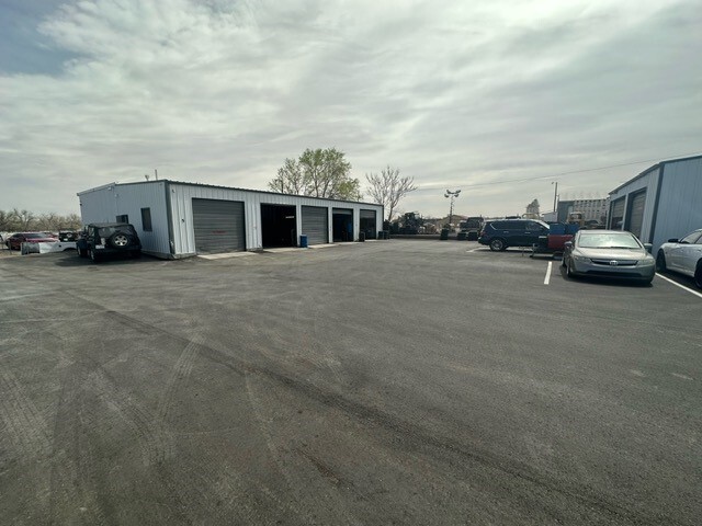 521 Santa Fe Dr, Pueblo, CO à louer - Photo de l’immeuble – Image 2 sur 26