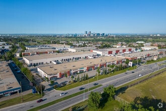 1655-1695 32nd Ave NE, Calgary, AB - VUE AÉRIENNE  vue de carte