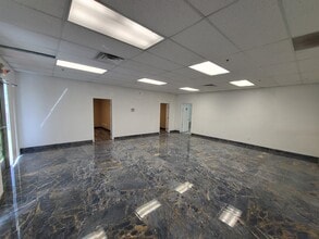 4420 Arville St, Las Vegas, NV à louer Photo intérieure– Image 2 sur 9