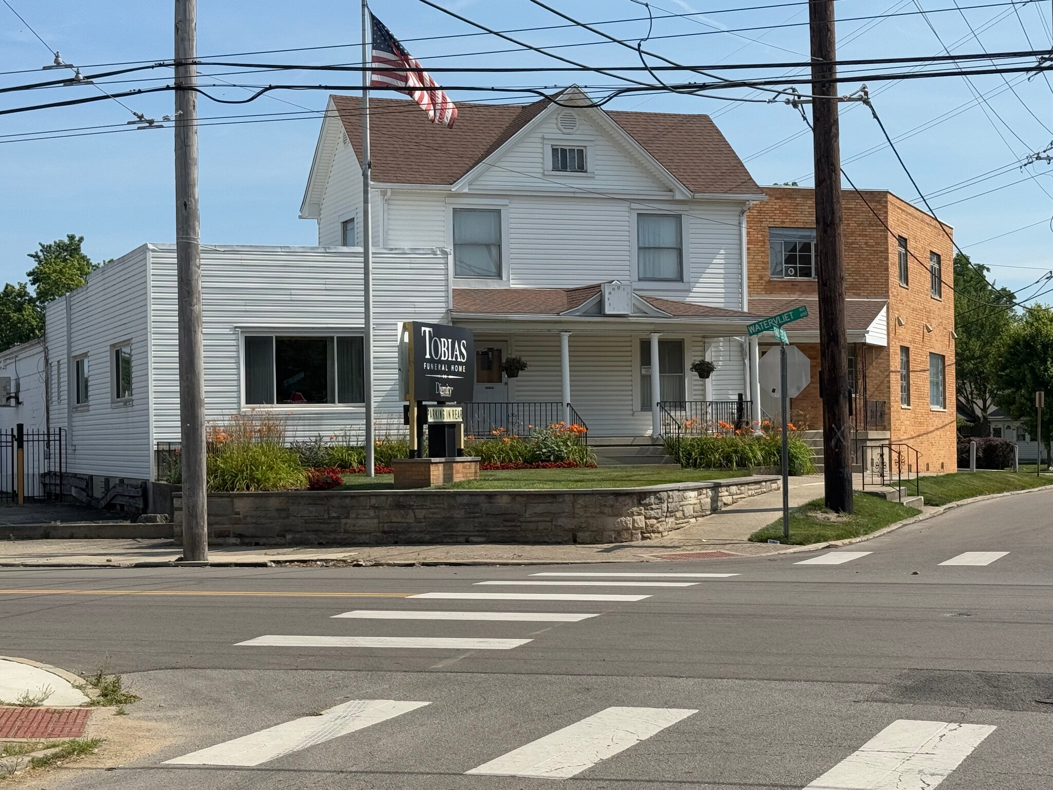 648 Watervliet Ave, Dayton, OH à vendre Photo de l’immeuble– Image 1 sur 9