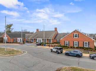 Plus de détails pour 1 Rossmoor Dr, Monroe Township, NJ - Bureau à louer