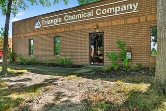 Plus de détails pour 7027 Spinach Dr, Mentor, OH - Industriel/Logistique à vendre