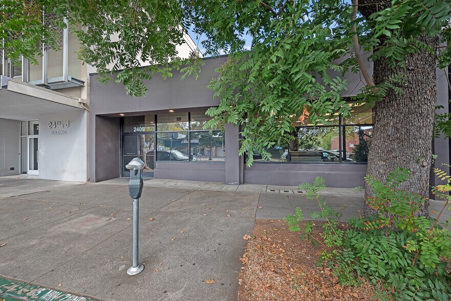 2409 J St, Sacramento, CA à vendre - Photo de l’immeuble – Image 2 sur 18