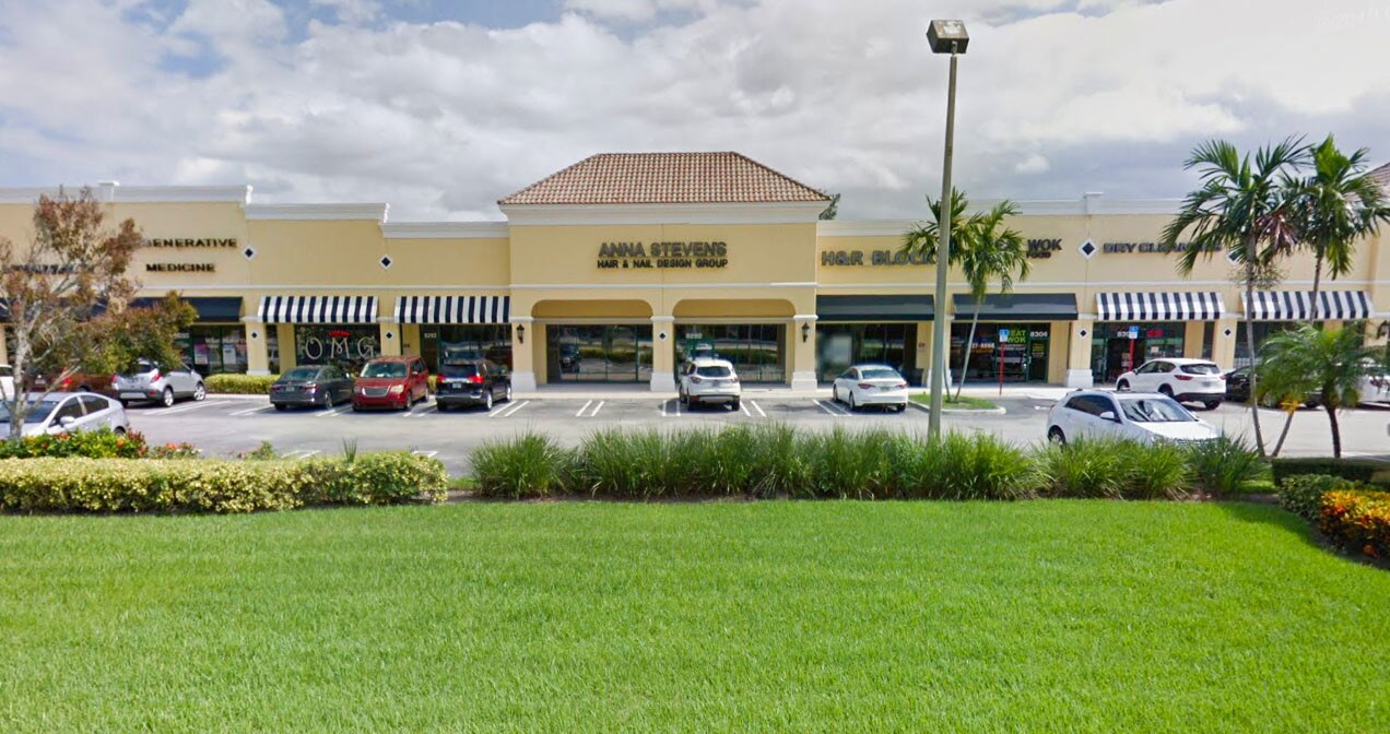 8210-8320 Jog Rd, Boynton Beach, FL à louer Photo principale– Image 1 sur 13