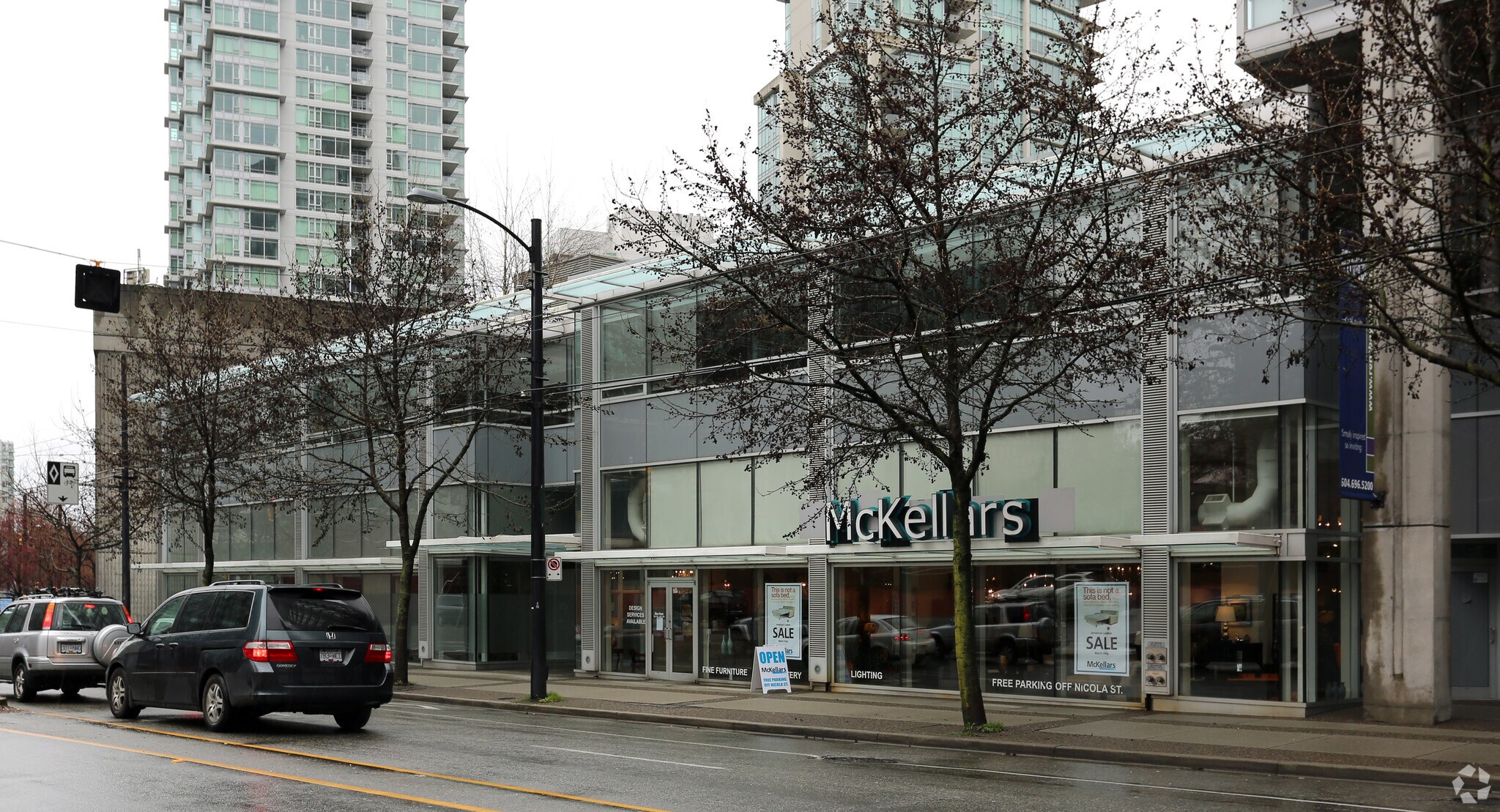 1529 Pender St W, Vancouver, BC à louer Photo principale– Image 1 sur 7