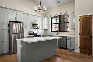 Plus de détails pour 734 Tahoe St, Reno, NV - Logement à vendre