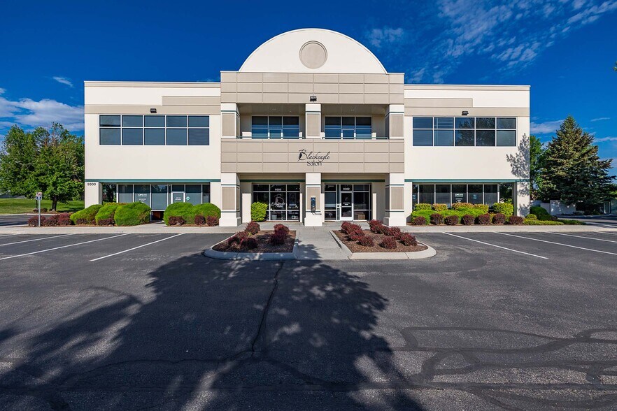 9300 W Overland Rd, Boise, ID à louer - Photo de l’immeuble – Image 2 sur 5