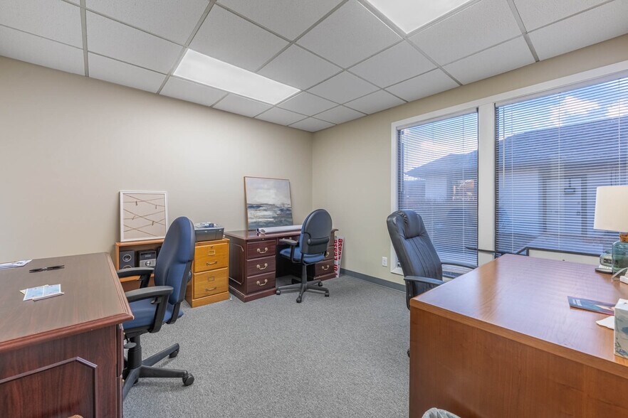 16 W Wenger Rd, Englewood, OH à louer - Photo de l’immeuble – Image 3 sur 18