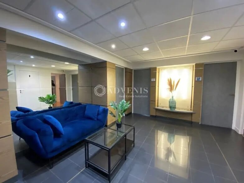 Bureau dans Paris à louer - Photo de l’immeuble – Image 2 sur 7