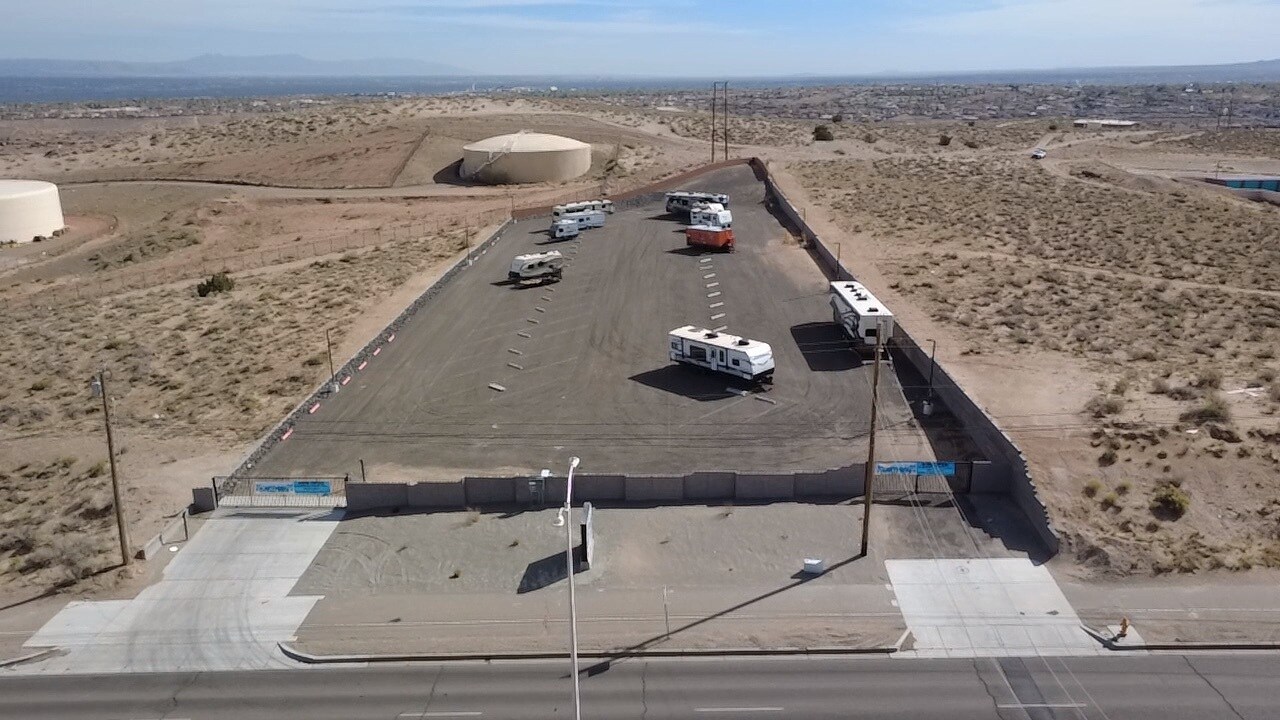 3508 Northern Blvd NE, Rio Rancho, NM à vendre Photo principale– Image 1 sur 21