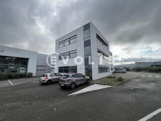 Plus de détails pour 81-83 Rue Elisée Reclus, Décines-Charpieu - Bureau, Local d'activités à louer