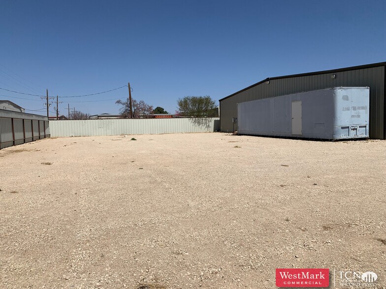 8810 Urbana Ave, Lubbock, TX à vendre - Photo de l’immeuble – Image 3 sur 8