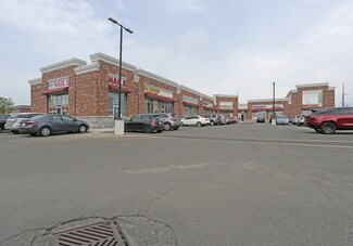 Plus de détails pour 955-965 Bovaird Dr W, Brampton, ON - Local commercial à vendre