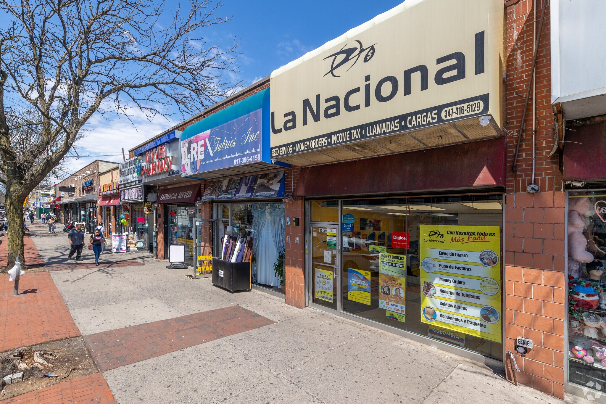 3531 Junction Blvd, Corona, NY à vendre Photo principale– Image 1 sur 7