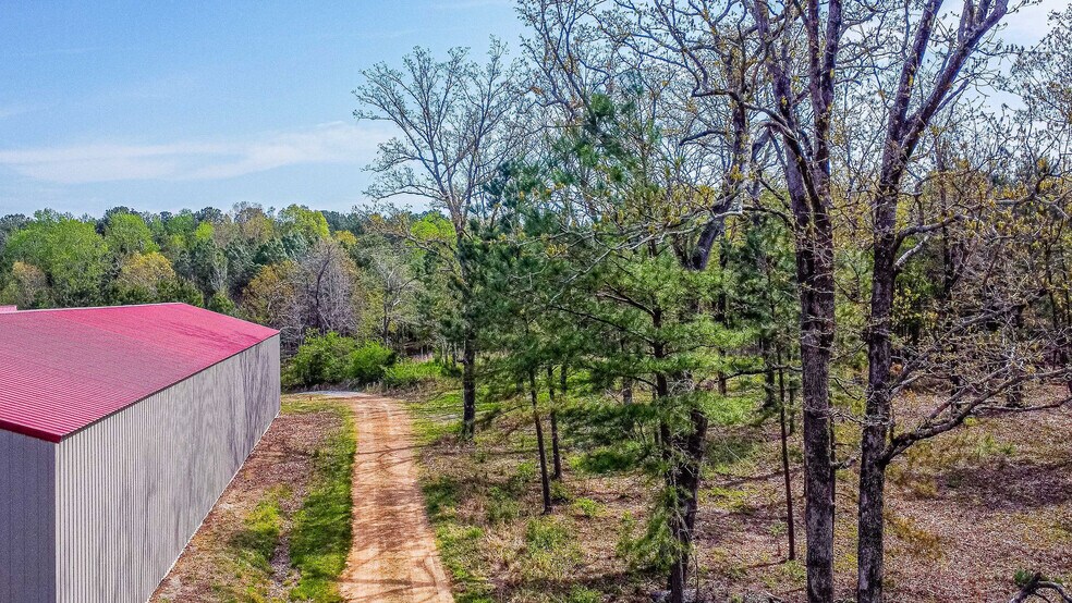 84 Launch Ln, Murray, KY à vendre - Photo de l’immeuble – Image 3 sur 10