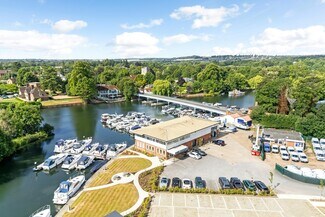 Plus de détails pour Ferry Ln, Bourne End - Bureau à louer