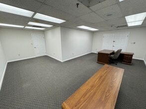 7310 Grove Rd, Frederick, MD à louer Photo intérieure– Image 2 sur 8