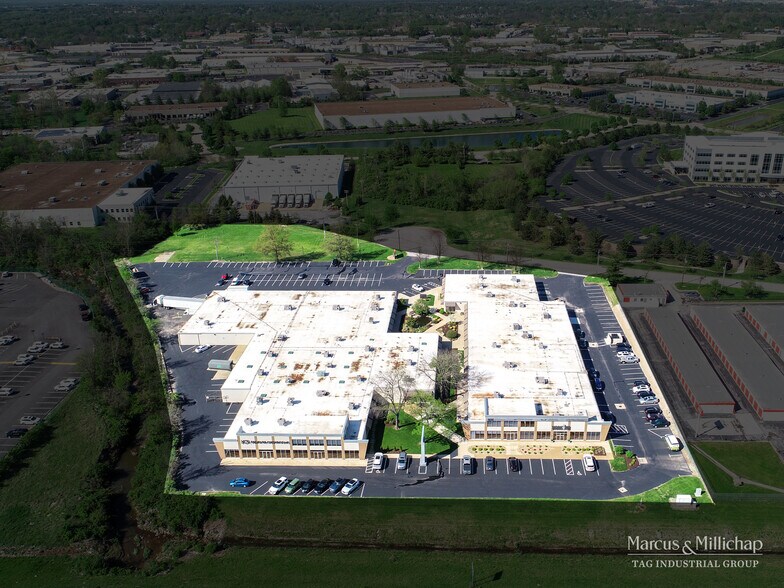11610-11660 Page Service Dr, Saint Louis, MO à vendre - Photo de l’immeuble – Image 2 sur 7