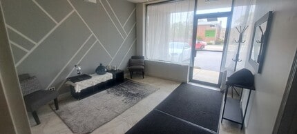 7736-7748 Madison St, Forest Park, IL à vendre Photo intérieure– Image 2 sur 2