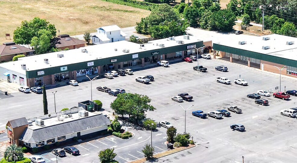 814 S Highway 1, Lugoff, SC à louer - Photo de l’immeuble – Image 3 sur 10
