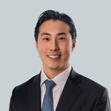 Thomas Lee
