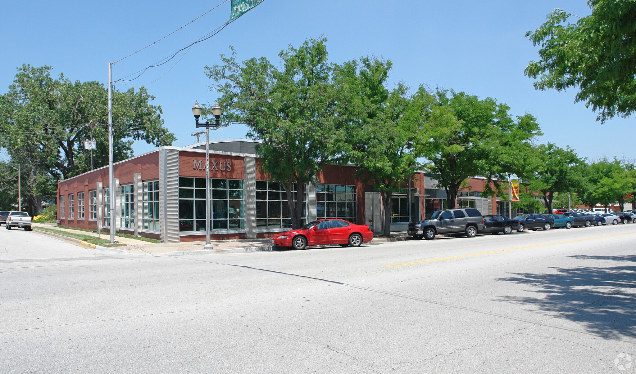 104 Armour Rd, North Kansas City, MO à louer Photo principale– Image 1 sur 4