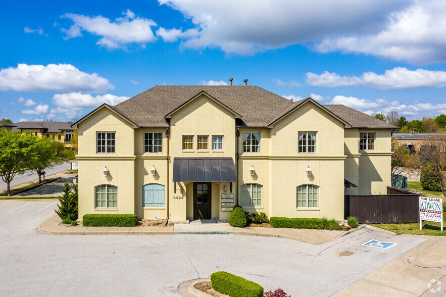 6321 E 102nd St, Tulsa, OK à vendre - Photo de l’immeuble – Image 2 sur 2