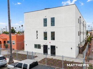 Plus de détails pour 833 W 84th St, Los Angeles, CA - Logement à vendre