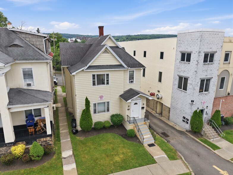 410 N Webster Ave, Scranton, PA à vendre - Photo de l’immeuble – Image 3 sur 4