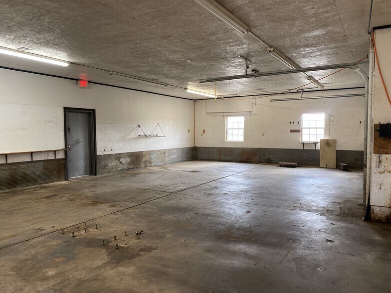 13433 NW Expressway, Piedmont, OK à louer - Photo de l’immeuble – Image 2 sur 16