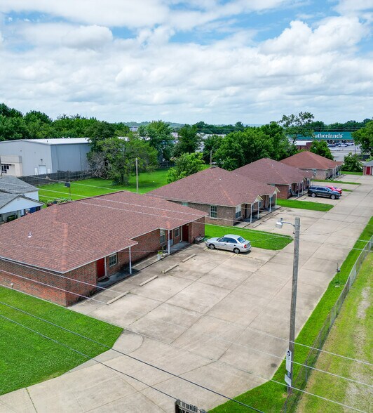 1851 Brazil Ave, Fort Smith, AR à vendre - Photo de l’immeuble – Image 3 sur 7