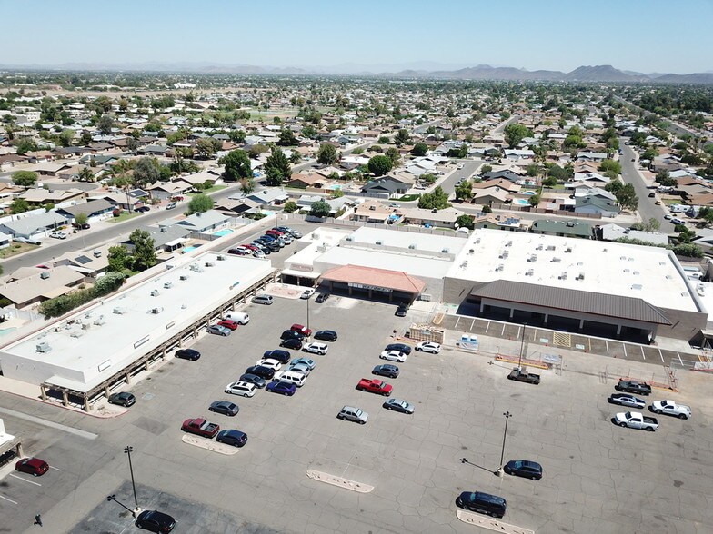 5140 W Thunderbird Rd, Glendale, AZ à louer - Photo de l’immeuble – Image 1 sur 4