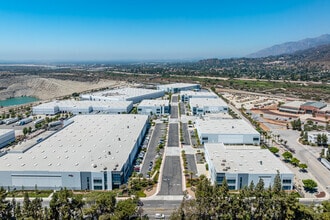 1011 N Todd Ave, Azusa, CA - VUE AÉRIENNE  vue de carte