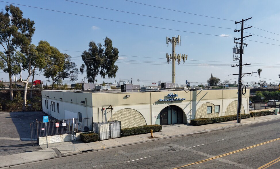 950 S Eastern Ave, Los Angeles, CA à vendre - Photo principale – Image 1 sur 3
