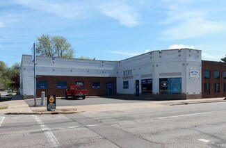 Plus de détails pour 705 S Barstow St, Eau Claire, WI - Local commercial à vendre