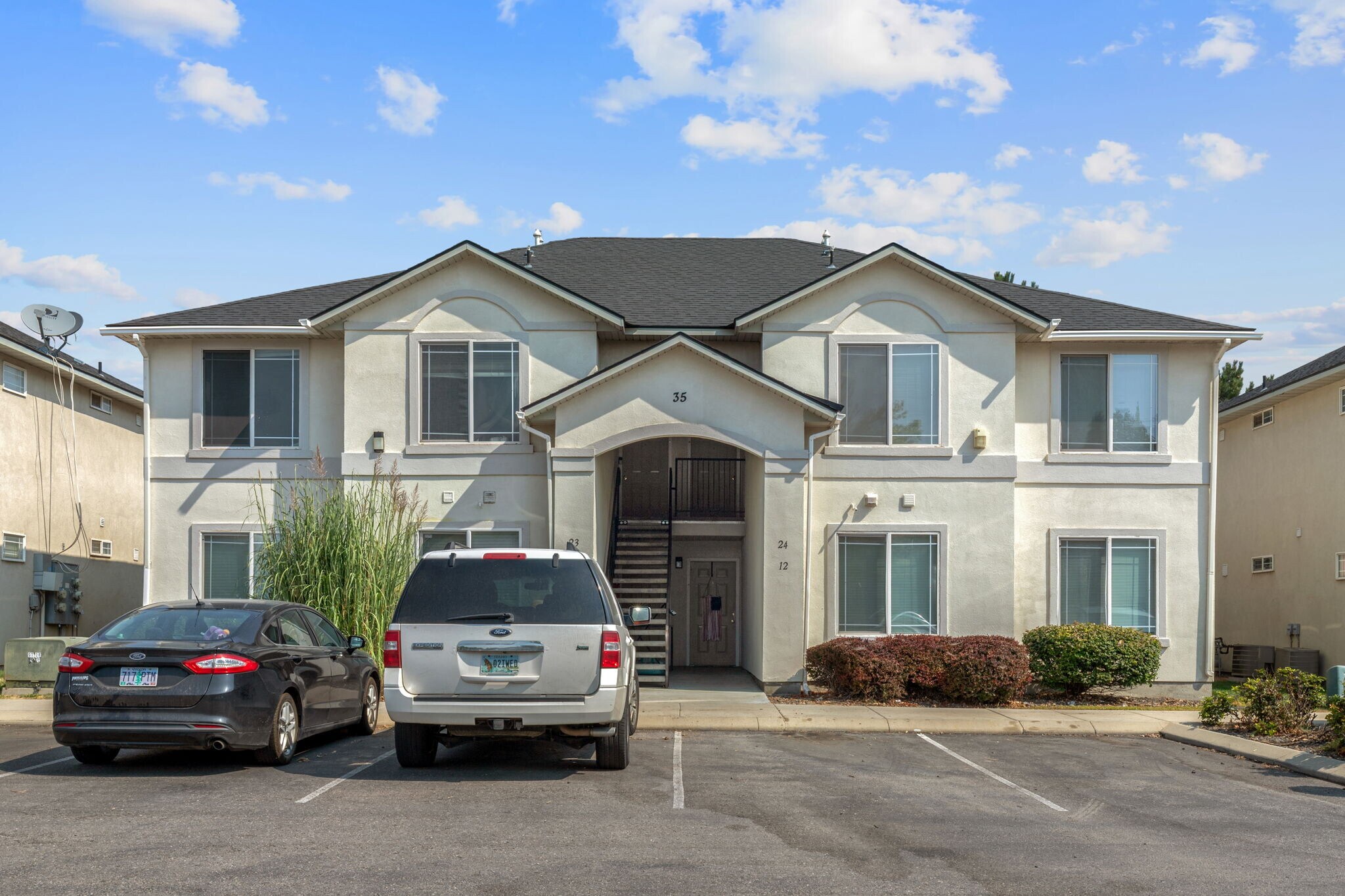 1805 E Overland Rd, Meridian, ID à vendre Photo de l’immeuble– Image 1 sur 12