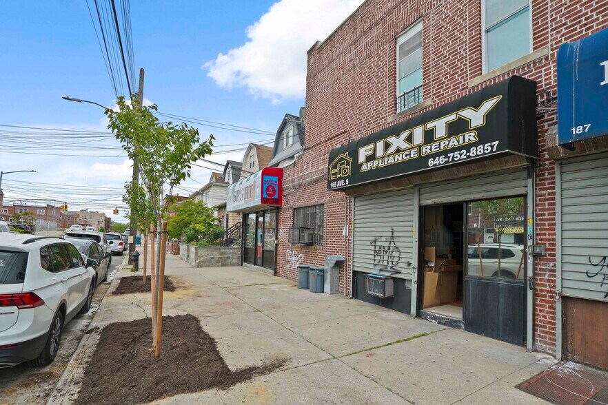 1890 W 6th St, Brooklyn, NY à vendre - Photo de l’immeuble – Image 3 sur 47