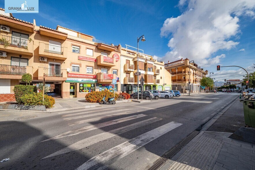 Local commercial dans Las Gabias à vendre - Photo de l’immeuble – Image 3 sur 33